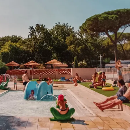 Mobil-home A Louer Dans Le Golfe De Saint-tropez Campsite *